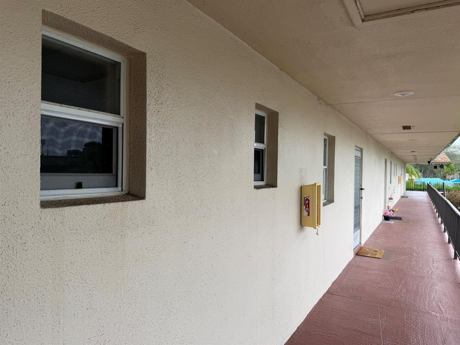 502 Davis Road # 6, Palm Springs FL 33461 photo 2