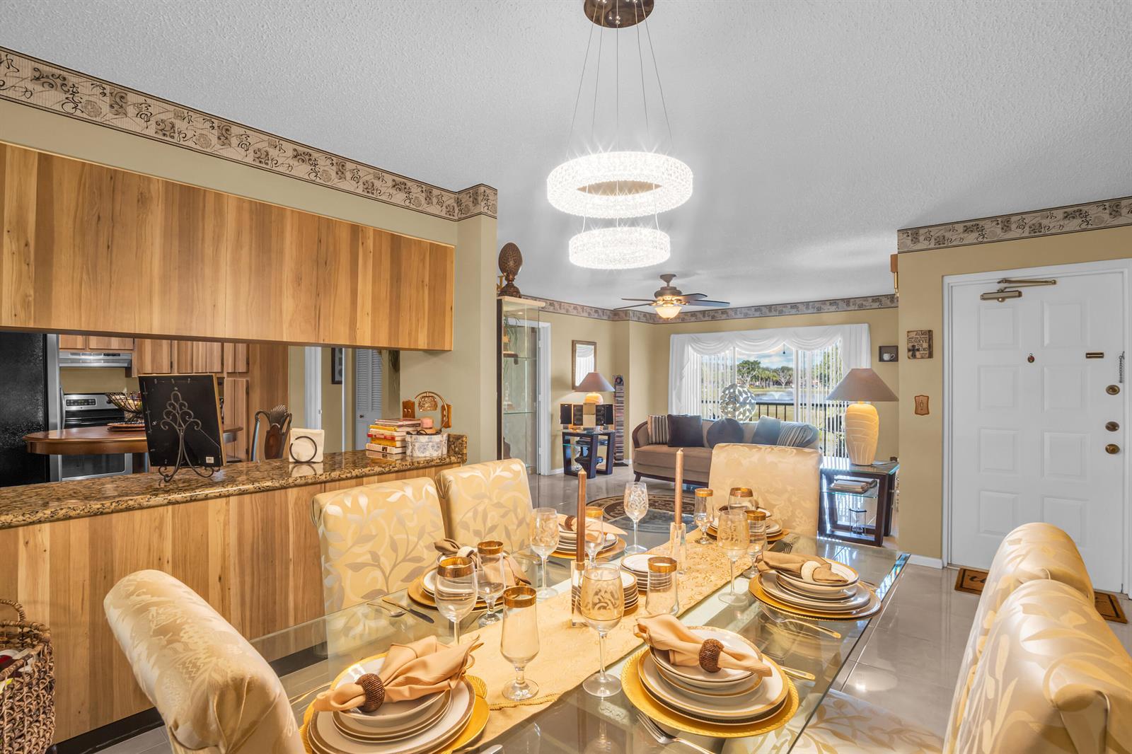 1012 Green Pine Boulevard # H2, West Palm Beach FL 33409 photo 4
