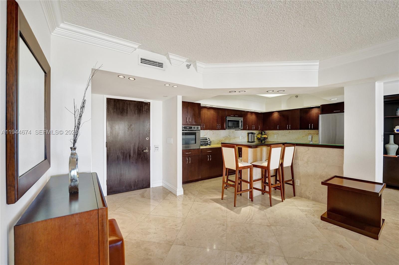 19667 Turnberry Way # 12F, Aventura FL 33180 photo 5
