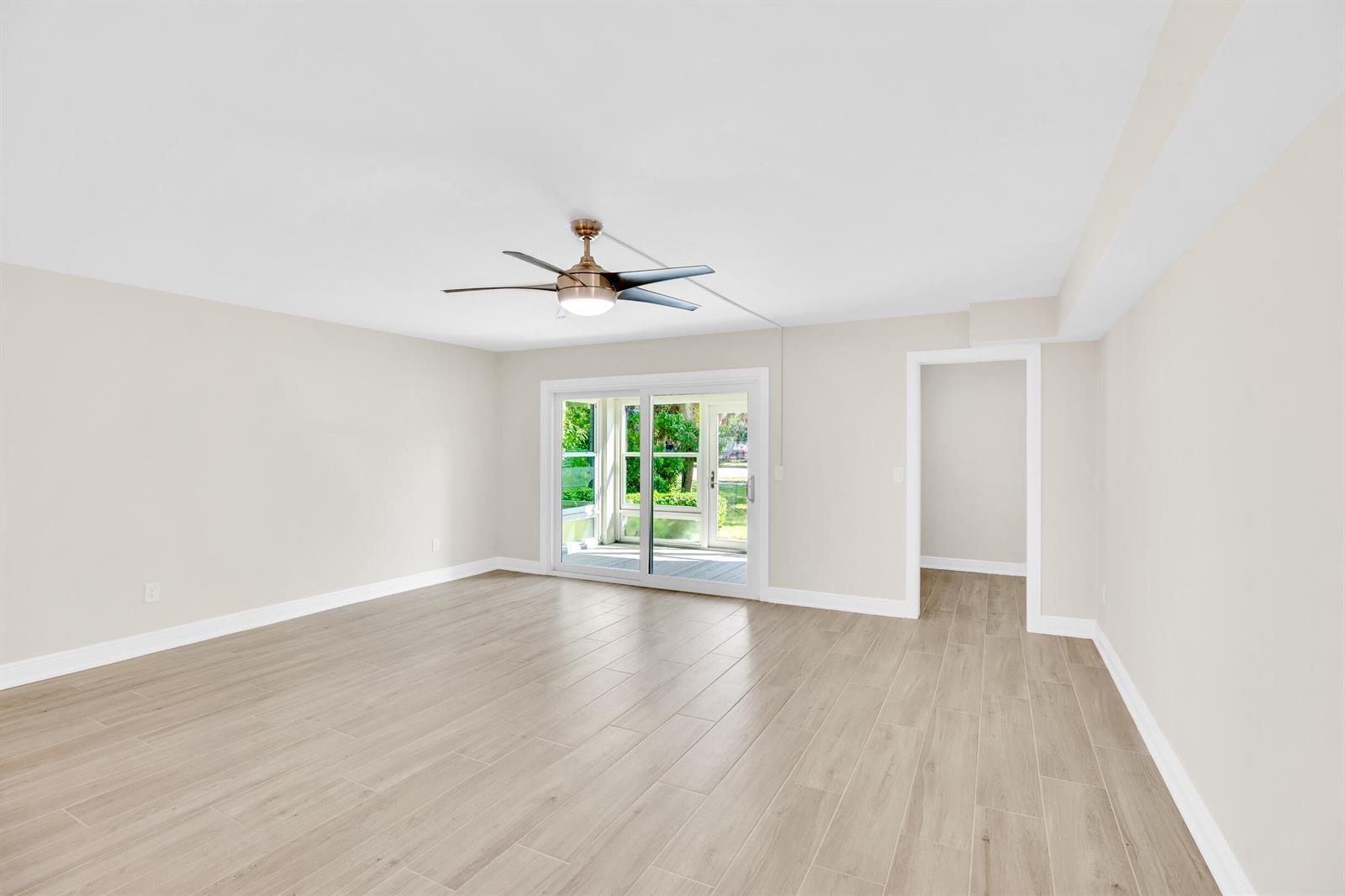 2333 Indian River Boulevard # 108, Vero Beach FL 32960 photo 3