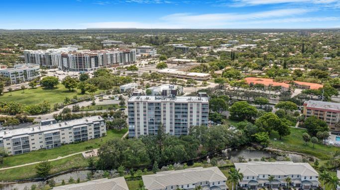 3575 Broken Woods Drive # 302, Coral Springs FL 33065 photo 4