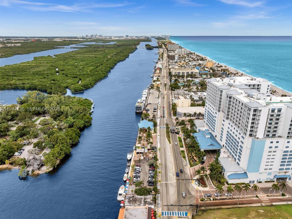 1318 N Ocean Dr, Hollywood FL 33019 photo 2