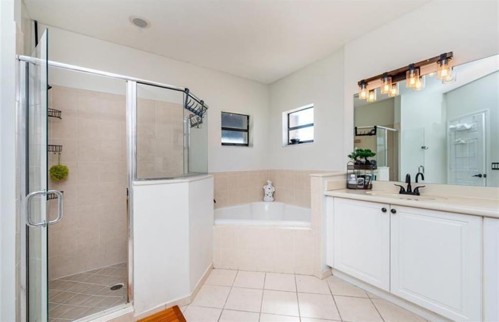 24241 SW 113th Passage, Homestead FL 33032 photo 4