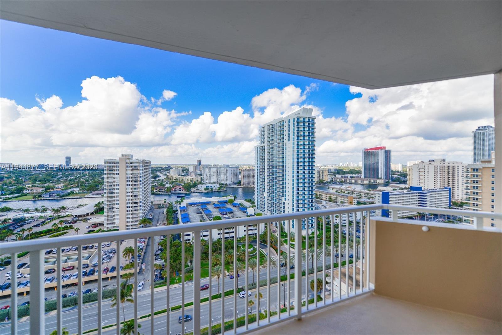 1950 S Ocean Dr # 19E, Hallandale Beach FL 33009 photo 4