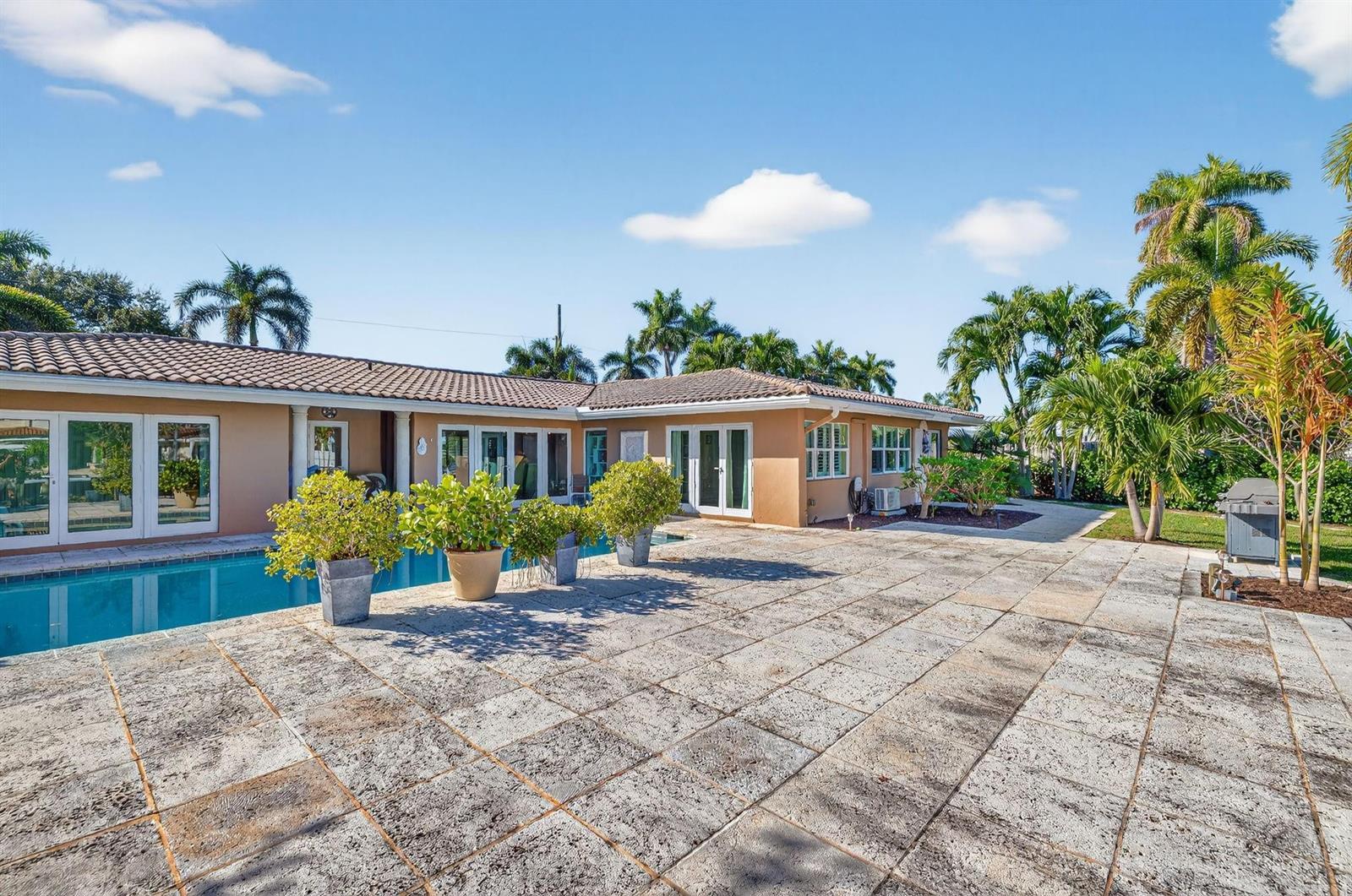 2871 NE 26th Court, Fort Lauderdale FL 33306 photo 4