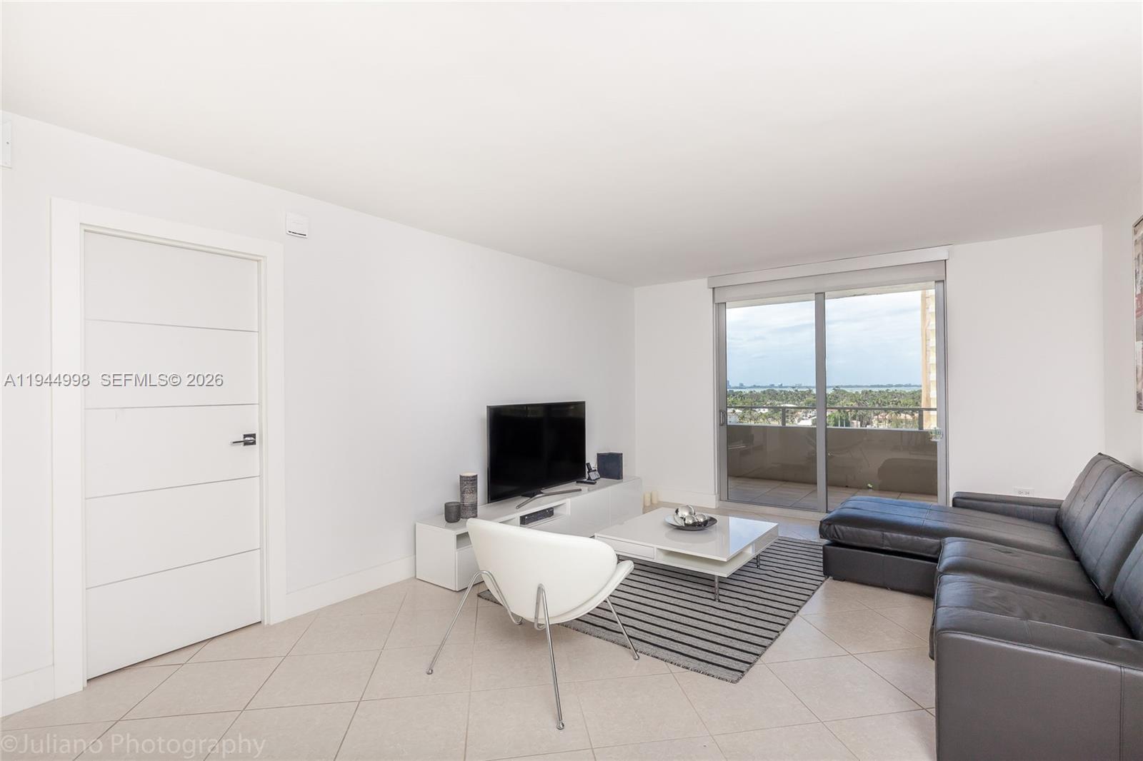 5555 Collins Ave # 9U, Miami Beach FL 33140 photo 2