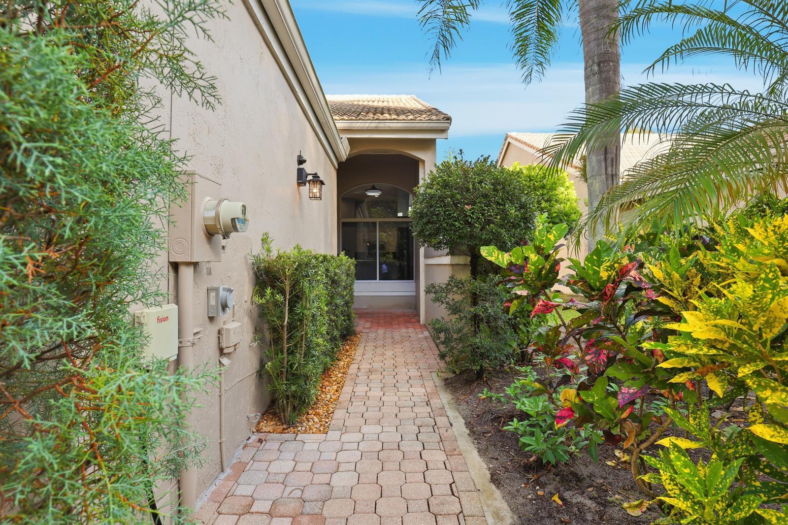 5405 Monterey Circle # G, Delray Beach FL 33484 photo 2