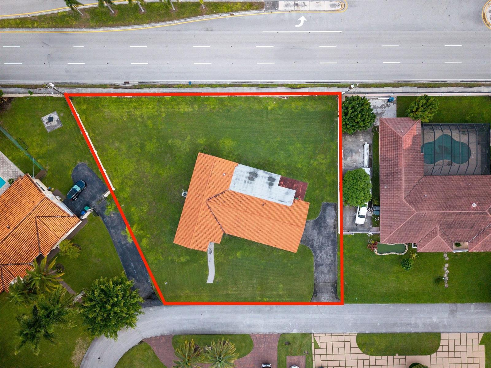 8230 SW 87th Terrace, Miami FL 33143 photo 2