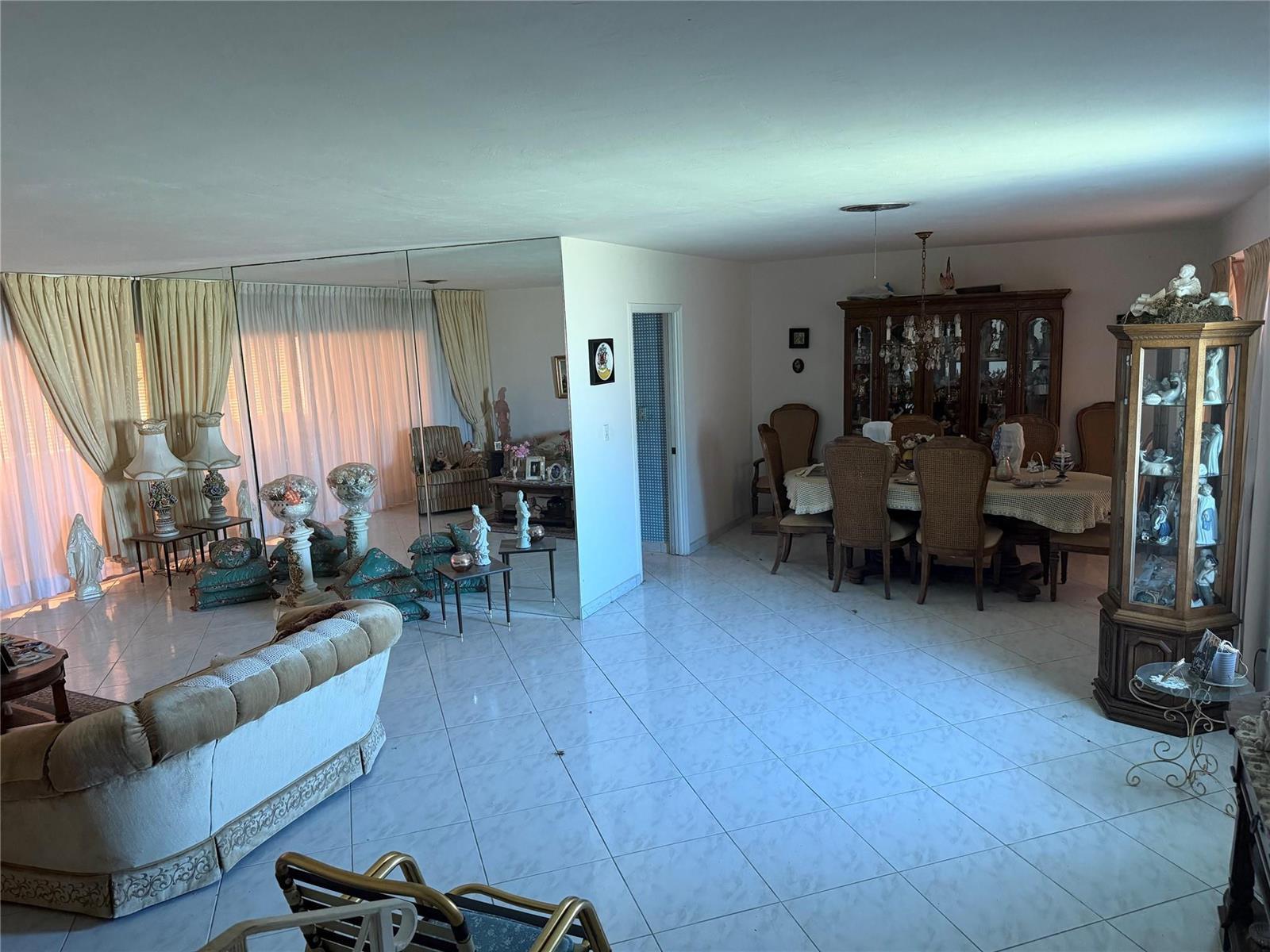 8230 SW 87th Terrace, Miami FL 33143 photo 5
