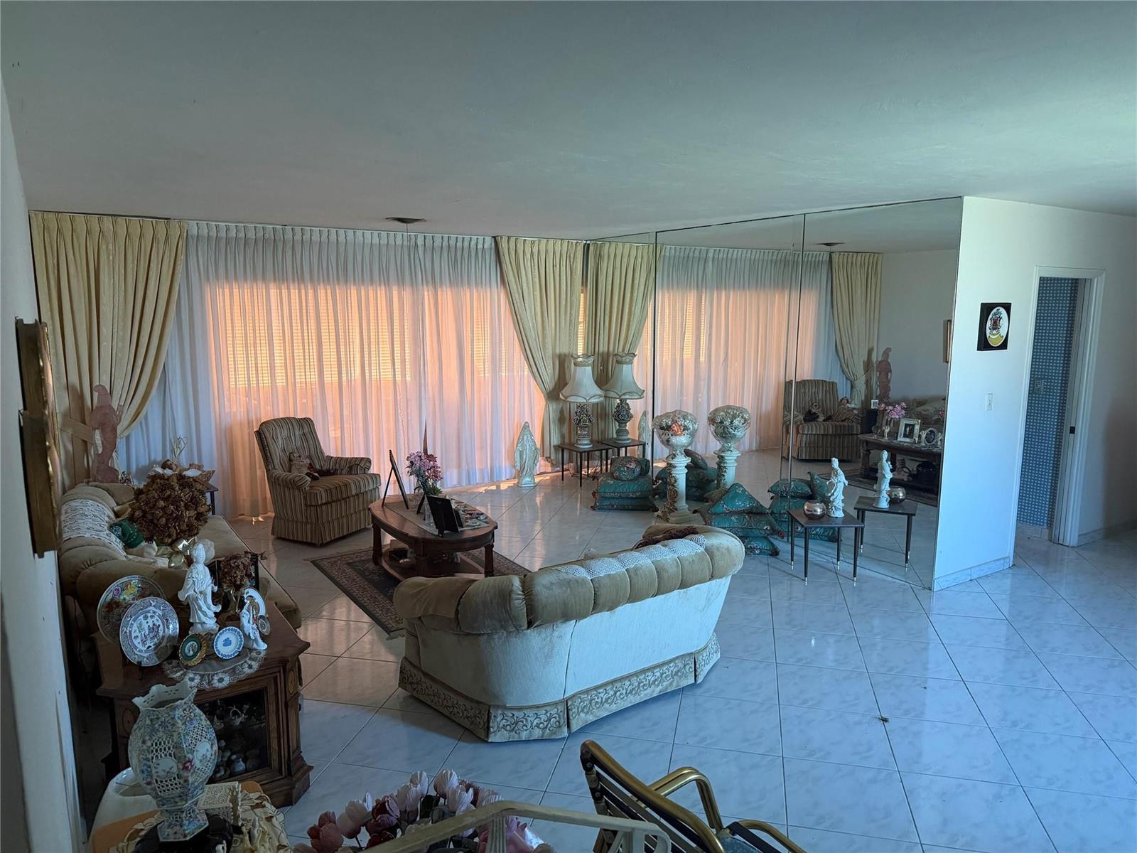 8230 SW 87th Terrace, Miami FL 33143 photo 4