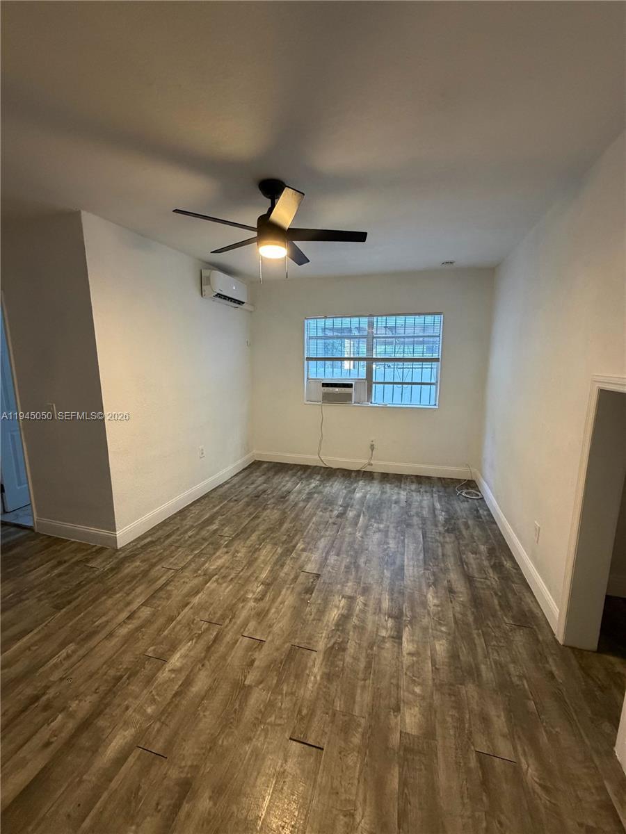 850 NW 2nd St # 4, Miami FL 33128 photo 5