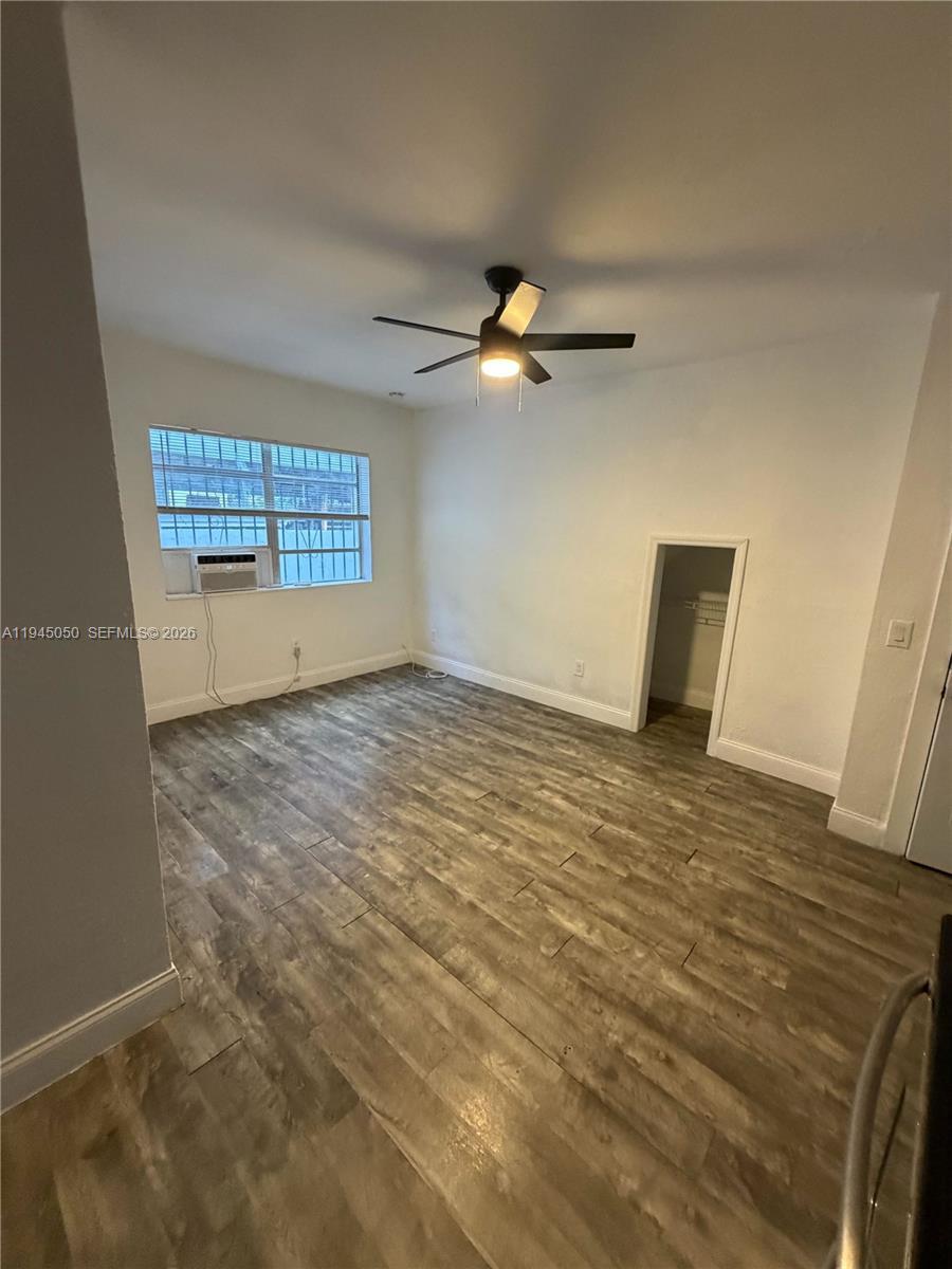850 NW 2nd St # 4, Miami FL 33128 photo 4
