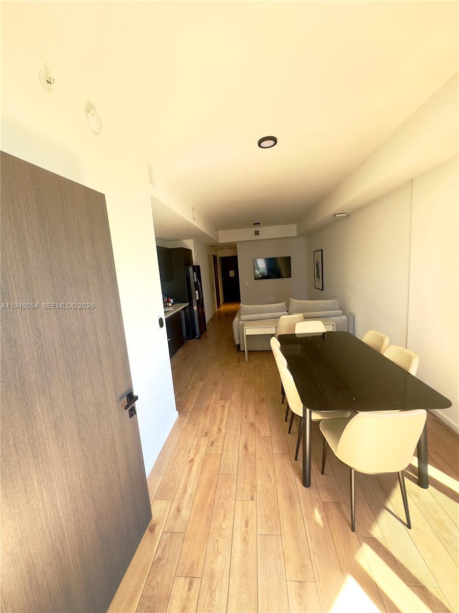 398 NE 5th St # 2114, Miami FL 33132 photo 4