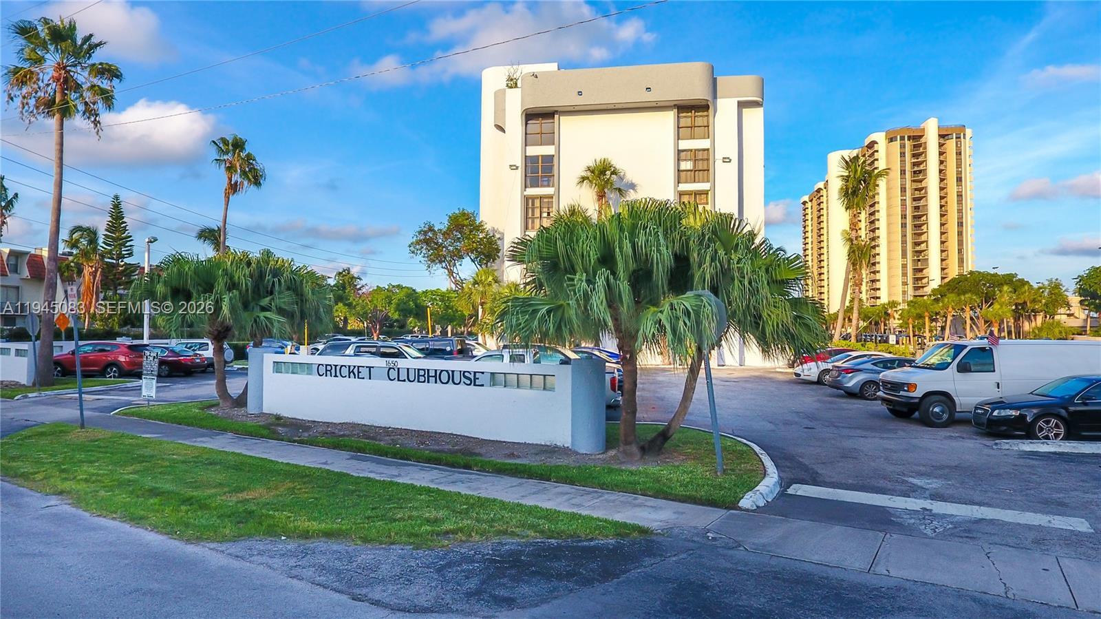 1650 NE 115th St # 505, Miami FL 33181 photo 2