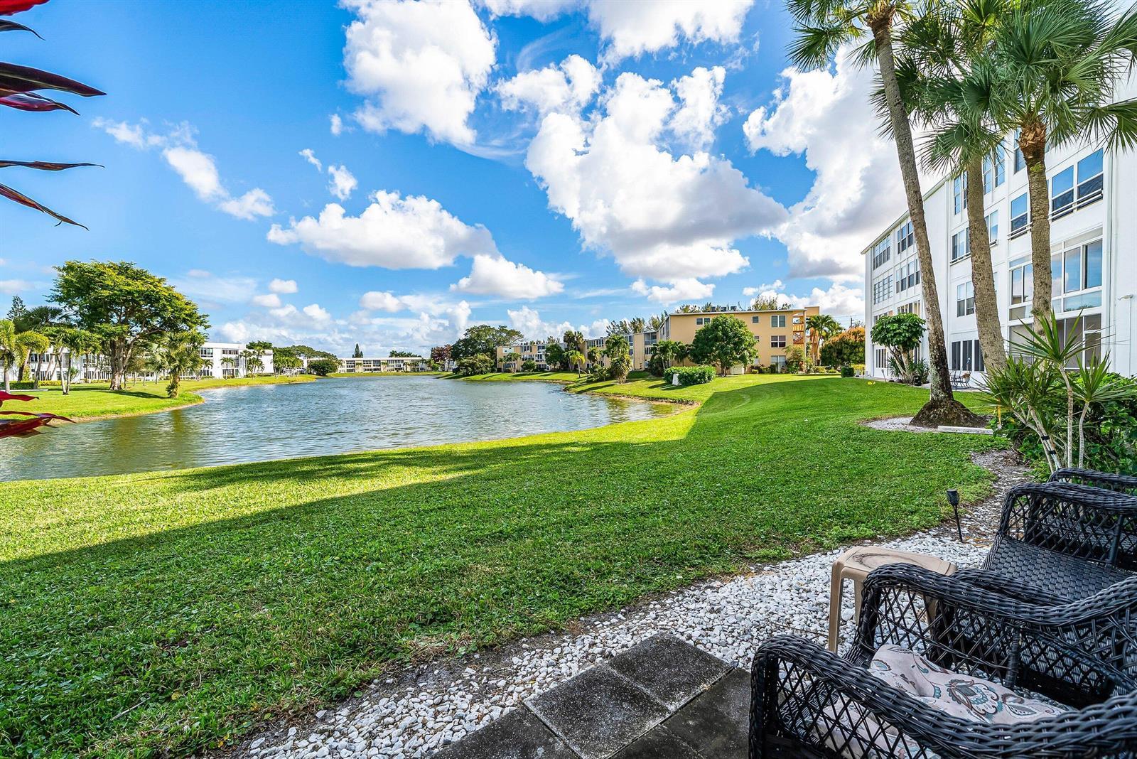 187 Wellington K, West Palm Beach FL 33417 photo 4