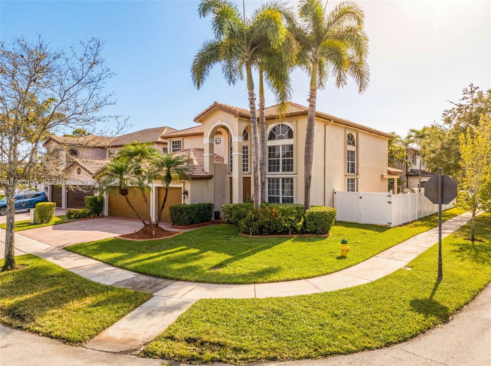 17492 SW 35th St, Miramar FL 33029 photo 2