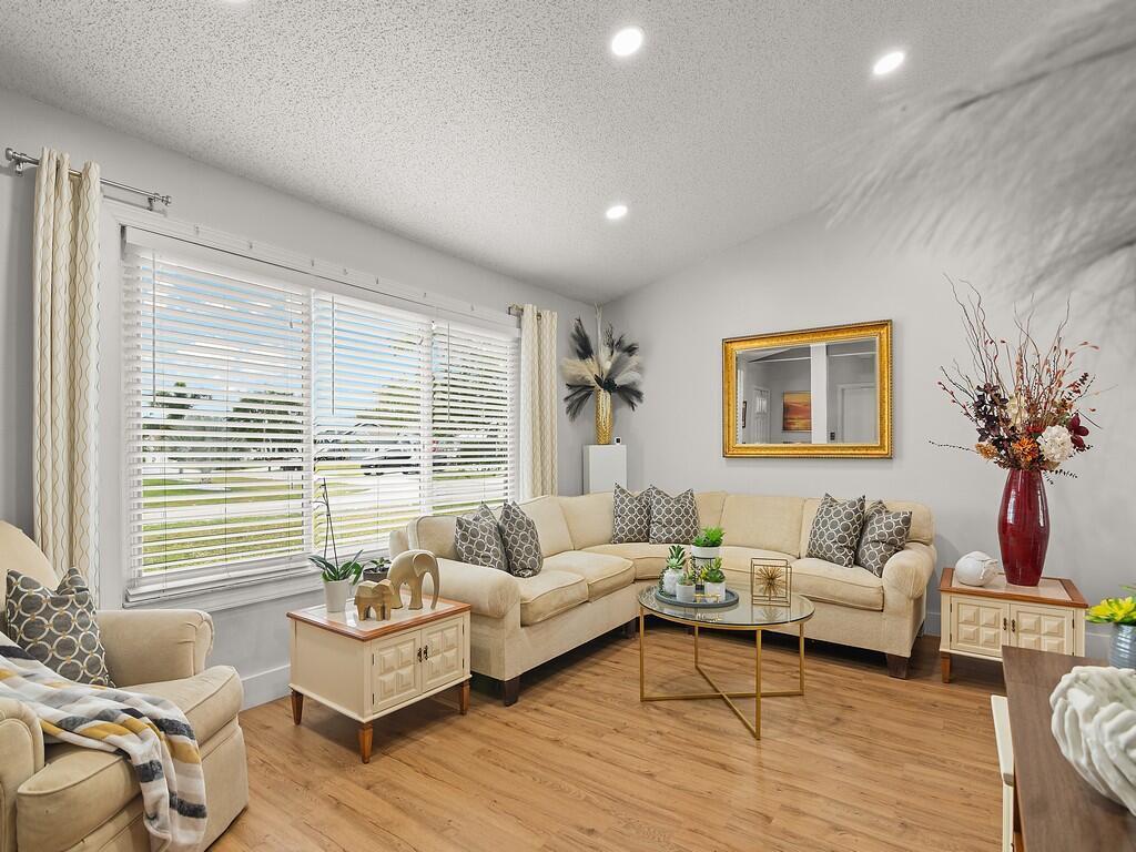4401 SW Babylon Street, Port St. Lucie FL 34953 photo 3
