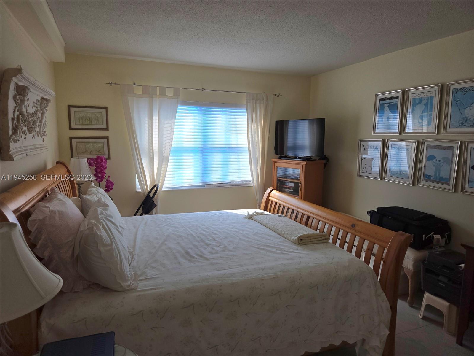 400 Kings Point Dr # 1202, Sunny Isles Beach FL 33160 photo 5