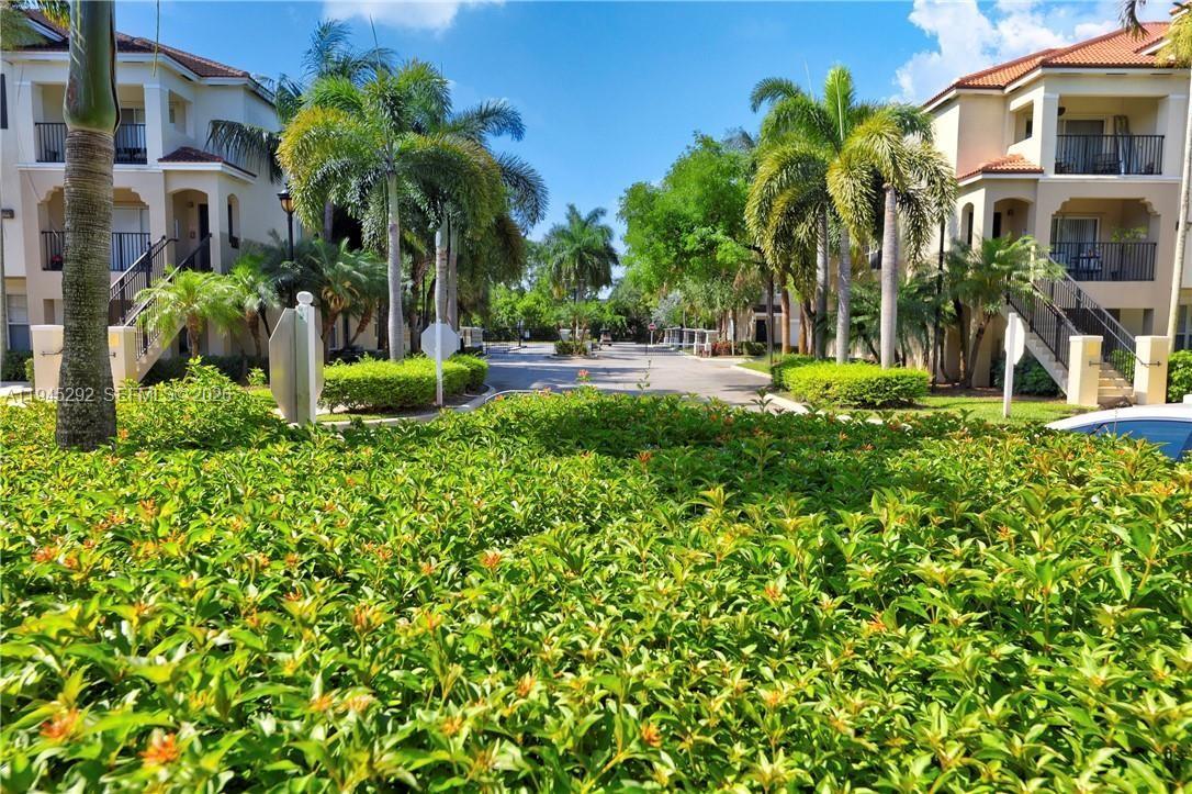 5800 W Sample Rd # 103, Coral Springs FL 33067
