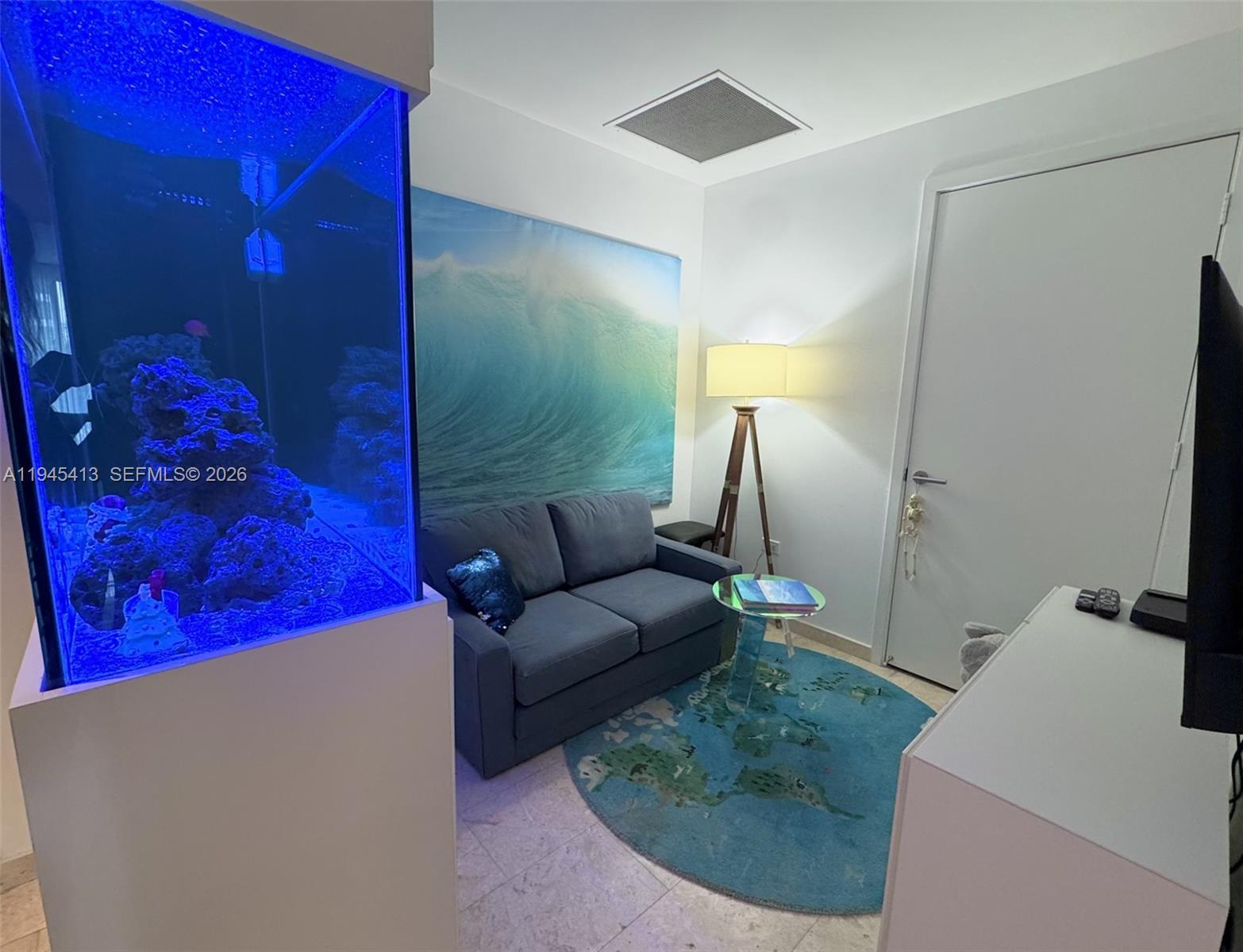 68 SE 6th St # 903, Miami FL 33131 photo 5