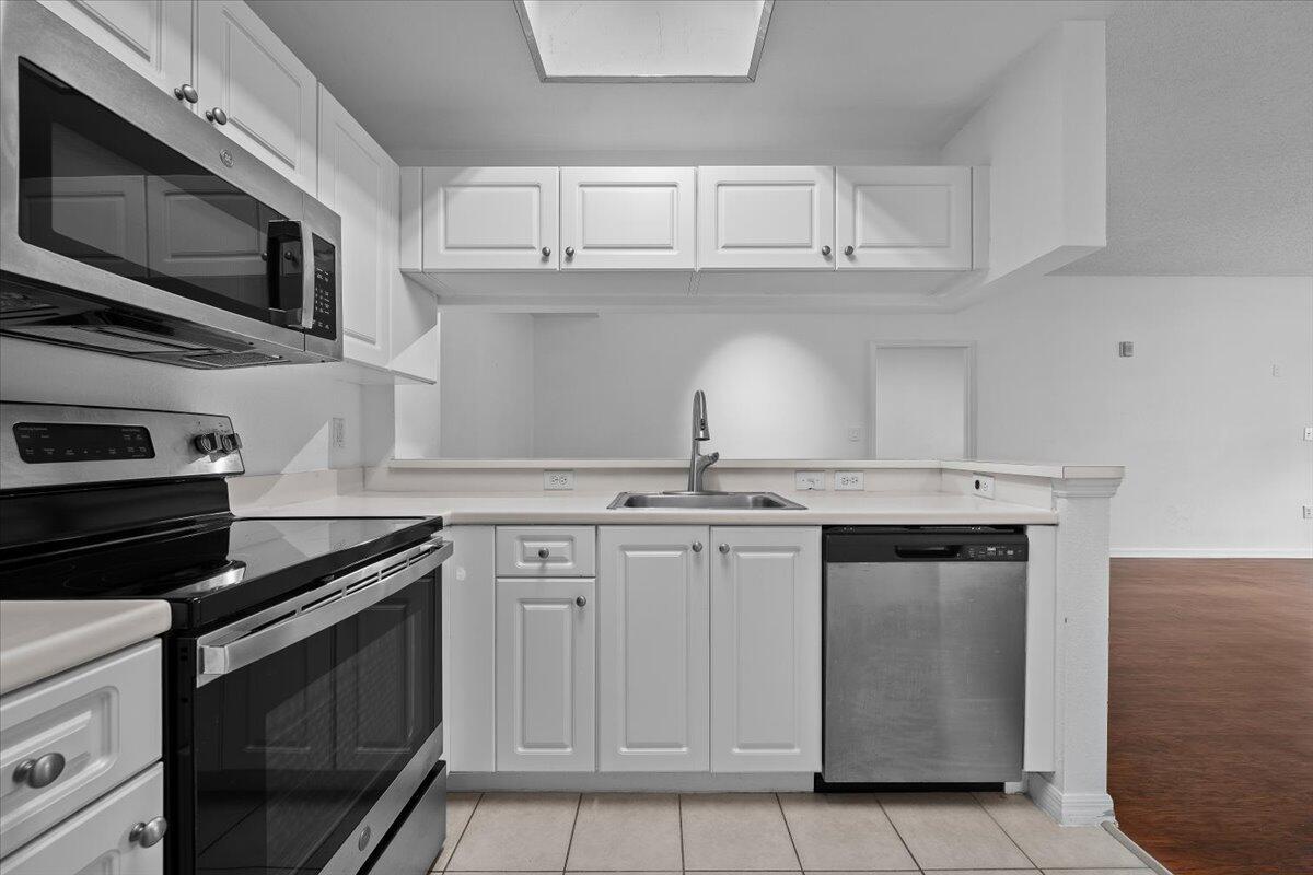 2804 Sarento Place # 303, Palm Beach Gardens FL 33410 photo 3