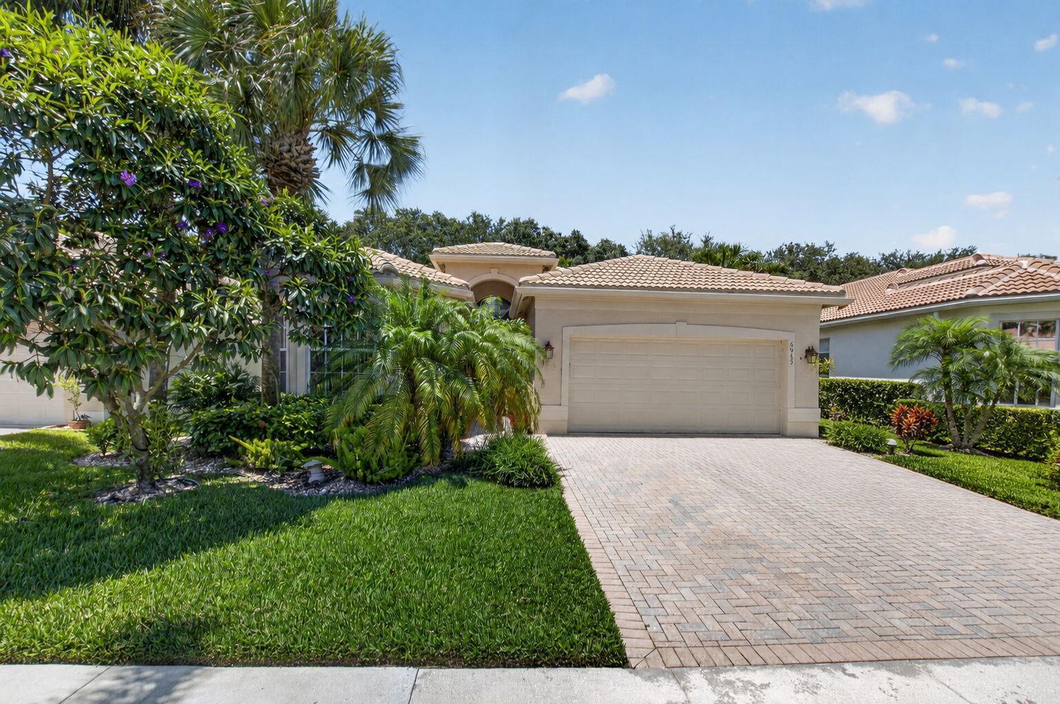 6959 Imperial Beach Circle, Delray Beach FL 33446 photo 2