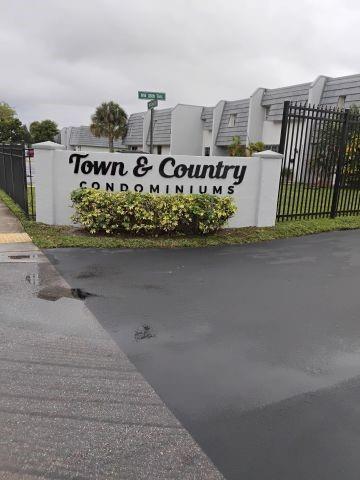 3764 NW 21st Street # 101, Lauderdale Lakes FL 33311