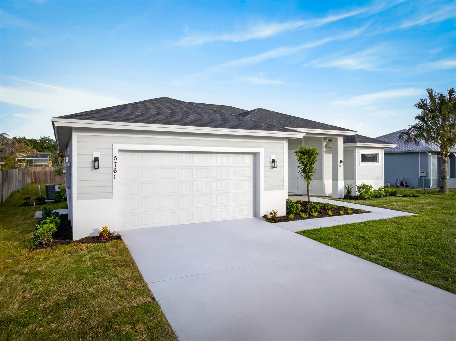 5761 NW Cone Street, Port St. Lucie FL 34986