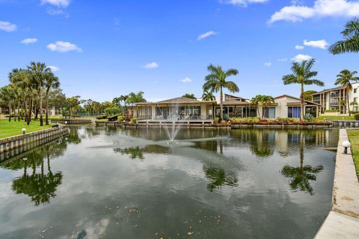 11811 Ave Of The Pga # C, Palm Beach Gardens FL 33418 photo 2