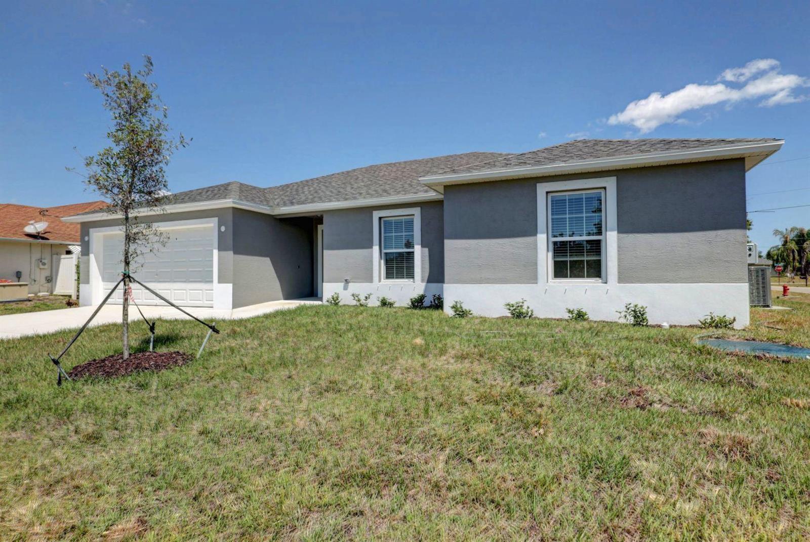 381 SW Todd Avenue, Port St. Lucie FL 34983 photo 3