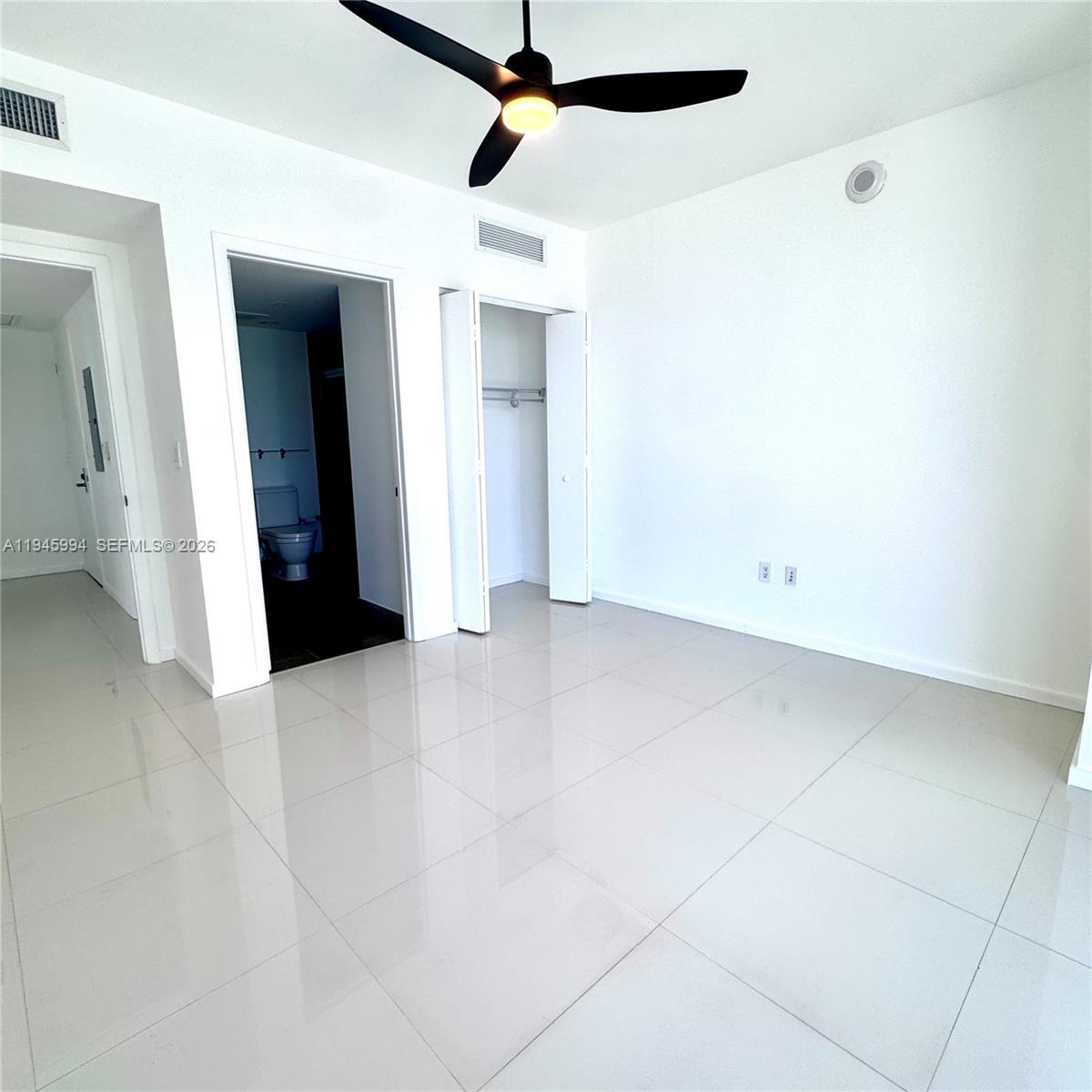 475 Brickell Ave # 4415, Miami FL 33131 photo 5