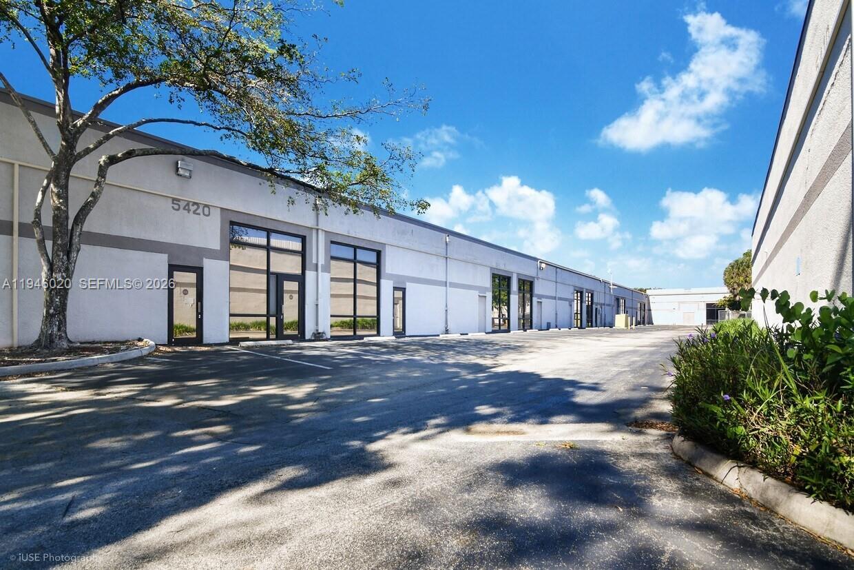 5420 NW 33rd Ave # 5, Fort Lauderdale FL 33309 photo 2