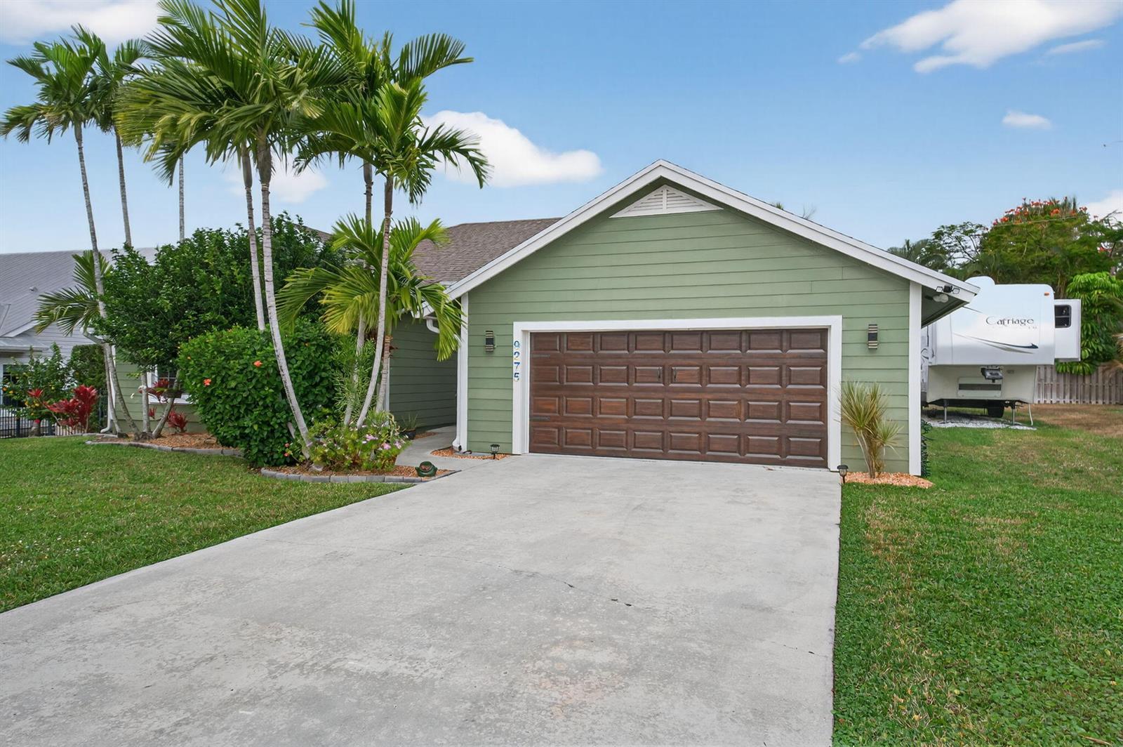 9275 SE Mercury Street, Hobe Sound FL 33455 photo 3