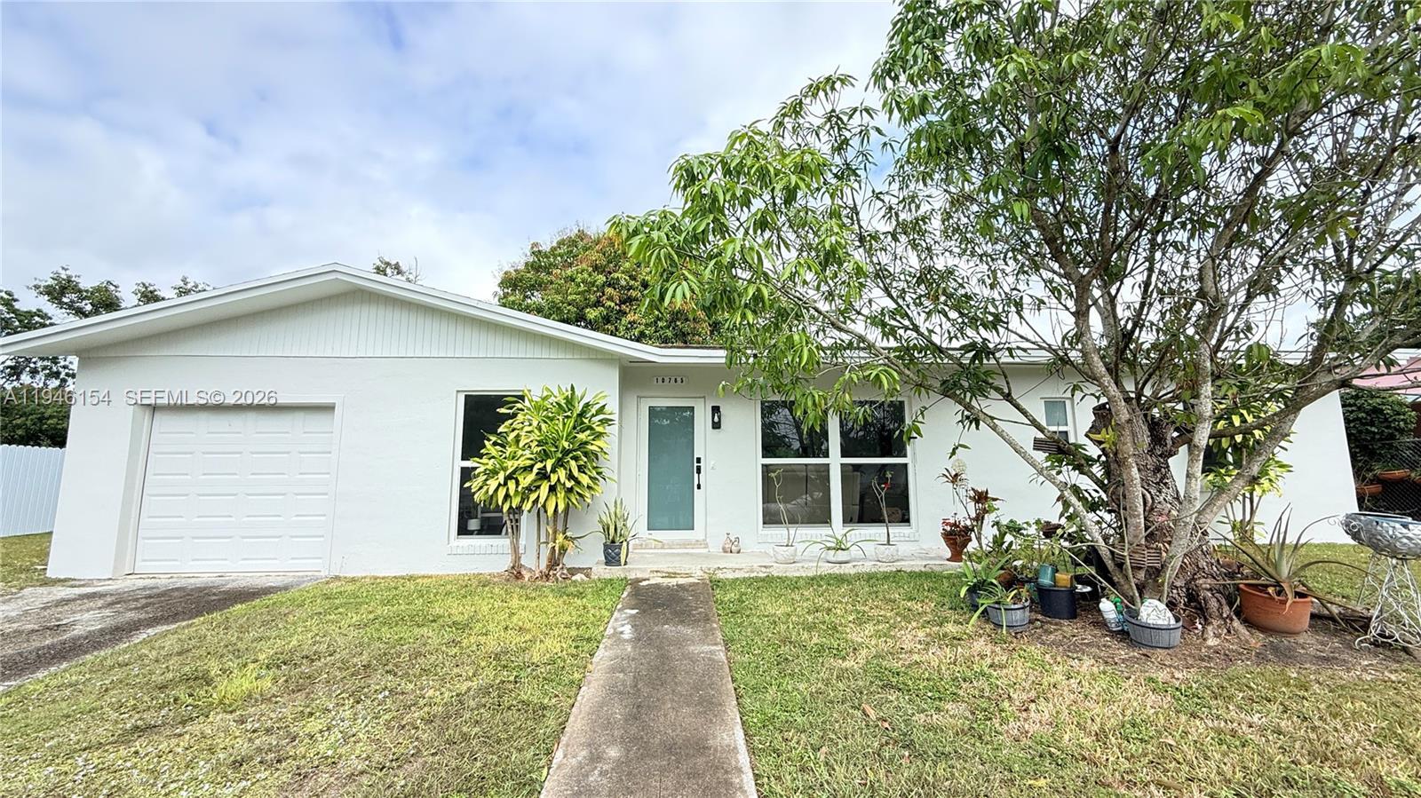 10765 SW 155th Ter, Miami FL 33157