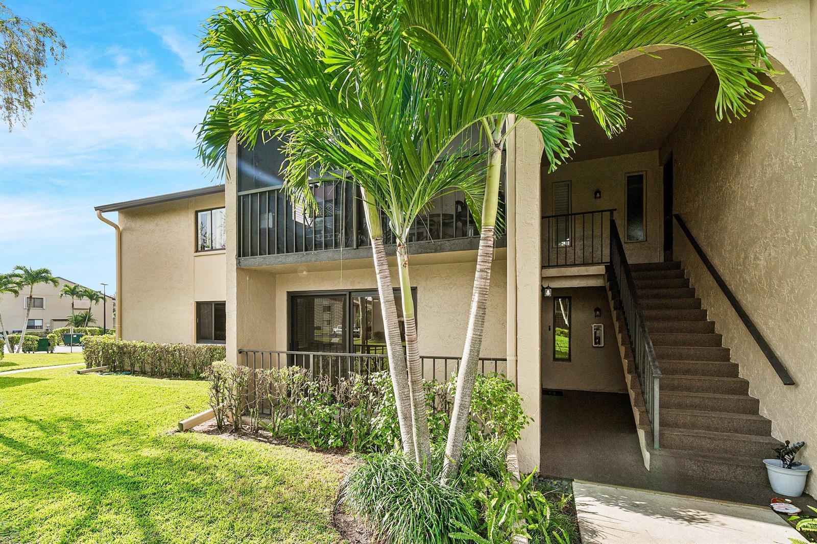 535 Shady Pine Way # C1, FL 33415 photo 3