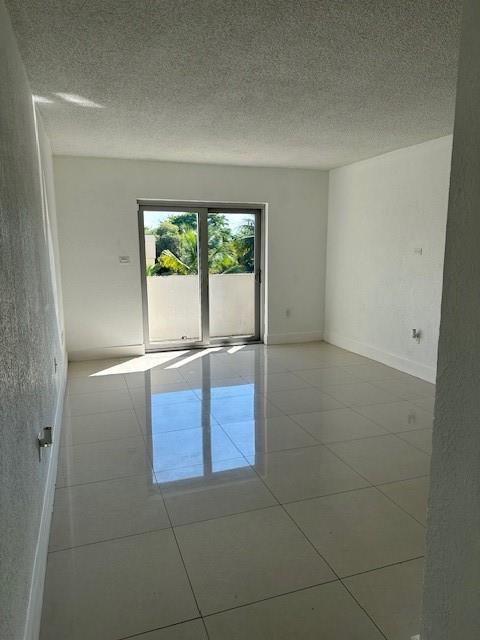 4265 NW South Tamiami Canal Drive # 315, Miami FL 33126 photo 4