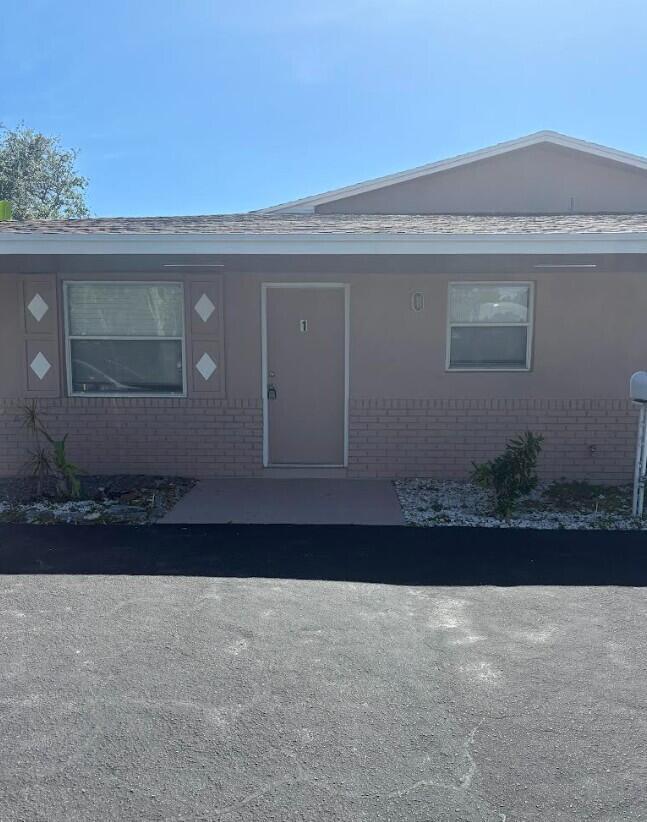 2801 Albatross Rd, Delray Beach FL 33444
