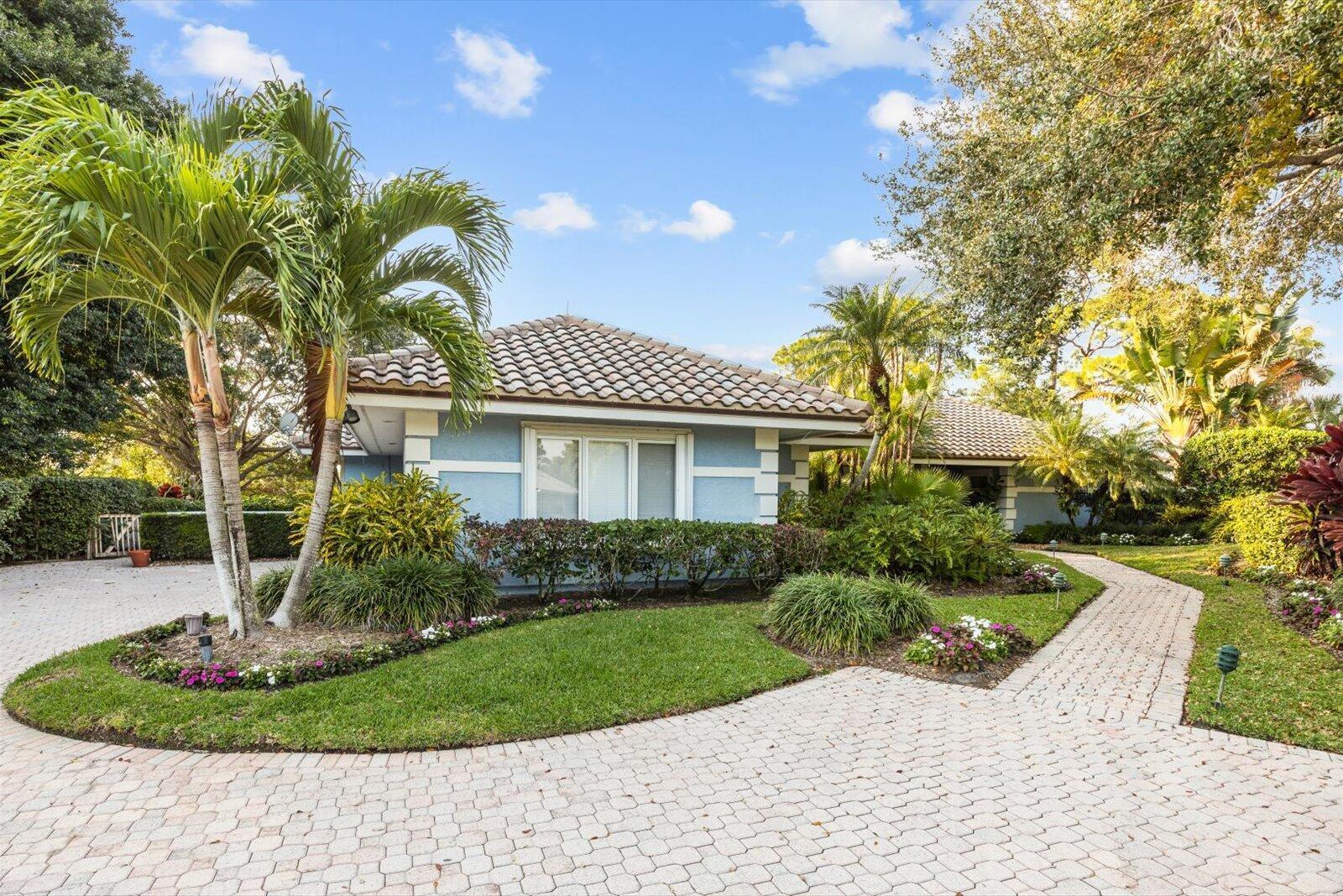 13505 NW Coco Plum Court, Palm City FL 34990 photo 2