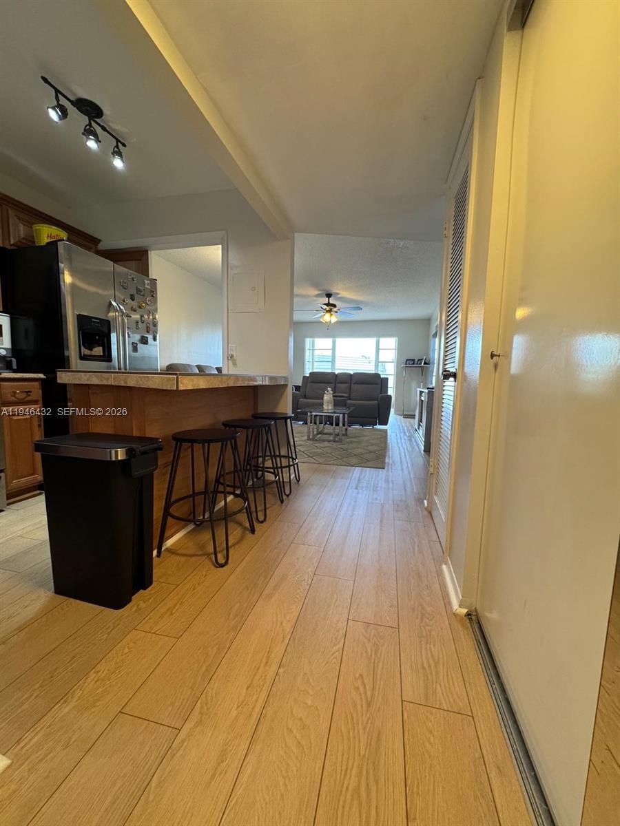 8305 Sunrise Lakes Blvd # 312, Sunrise FL 33322 photo 2