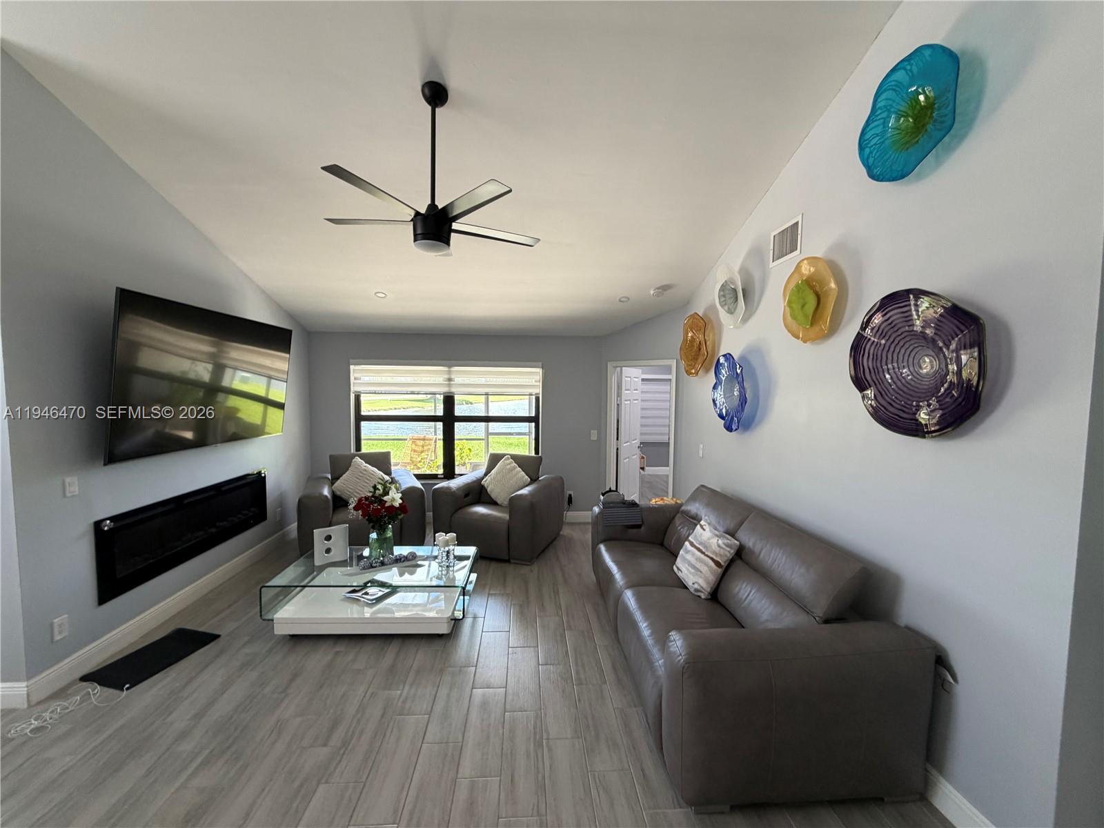 6788 Bitterbush Pl, Boynton Beach FL 33472 photo 2