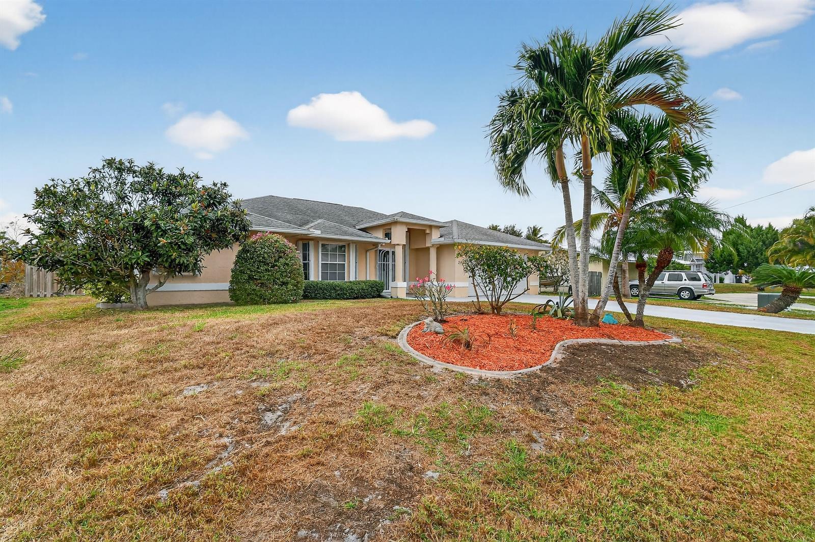 2450 SE Perugia Street, Port St. Lucie FL 34952 photo 5