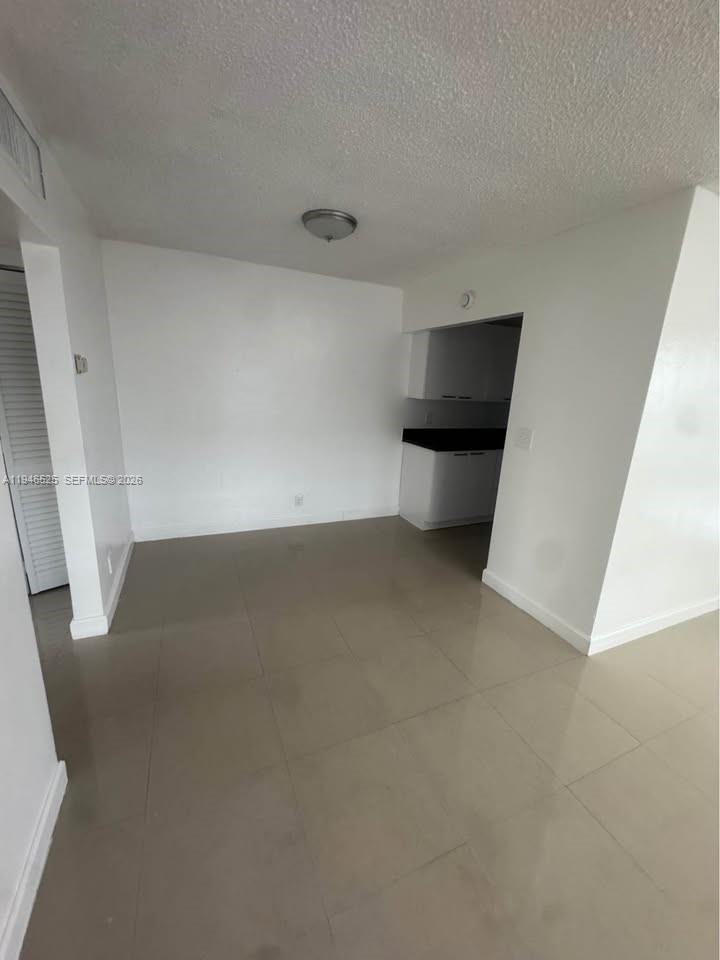 2019 Jackson St # 105, Hollywood FL 33020 photo 2