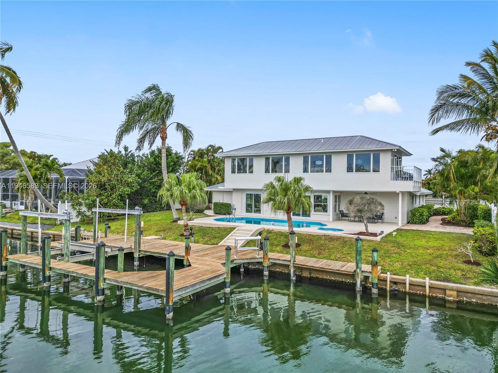 25 Park Ave, Vero Beach FL 32960 photo 2
