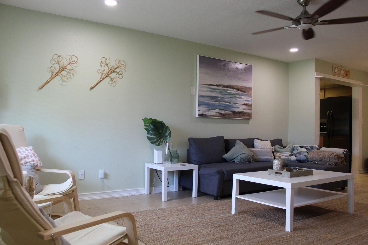 323 W Palm Street, Lantana FL 33462 photo 2
