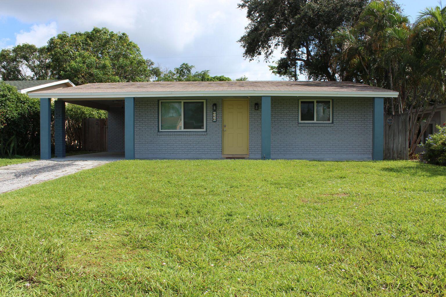 323 W Palm Street, Lantana FL 33462