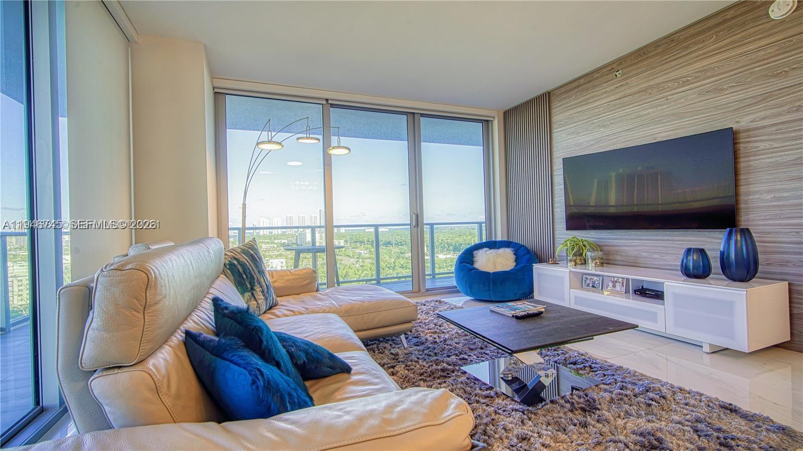16385 Biscayne Blvd # 1415, North Miami Beach FL 33160 photo 3