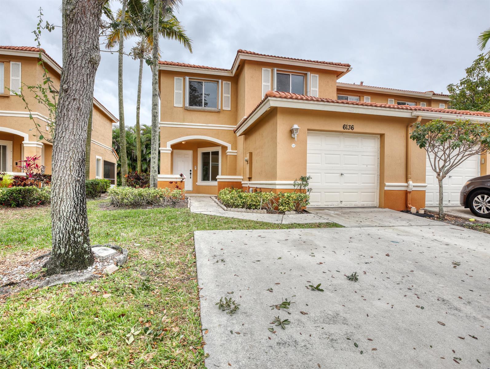 6136 Sugar Loaf Lane, West Palm Beach FL 33411 photo 2