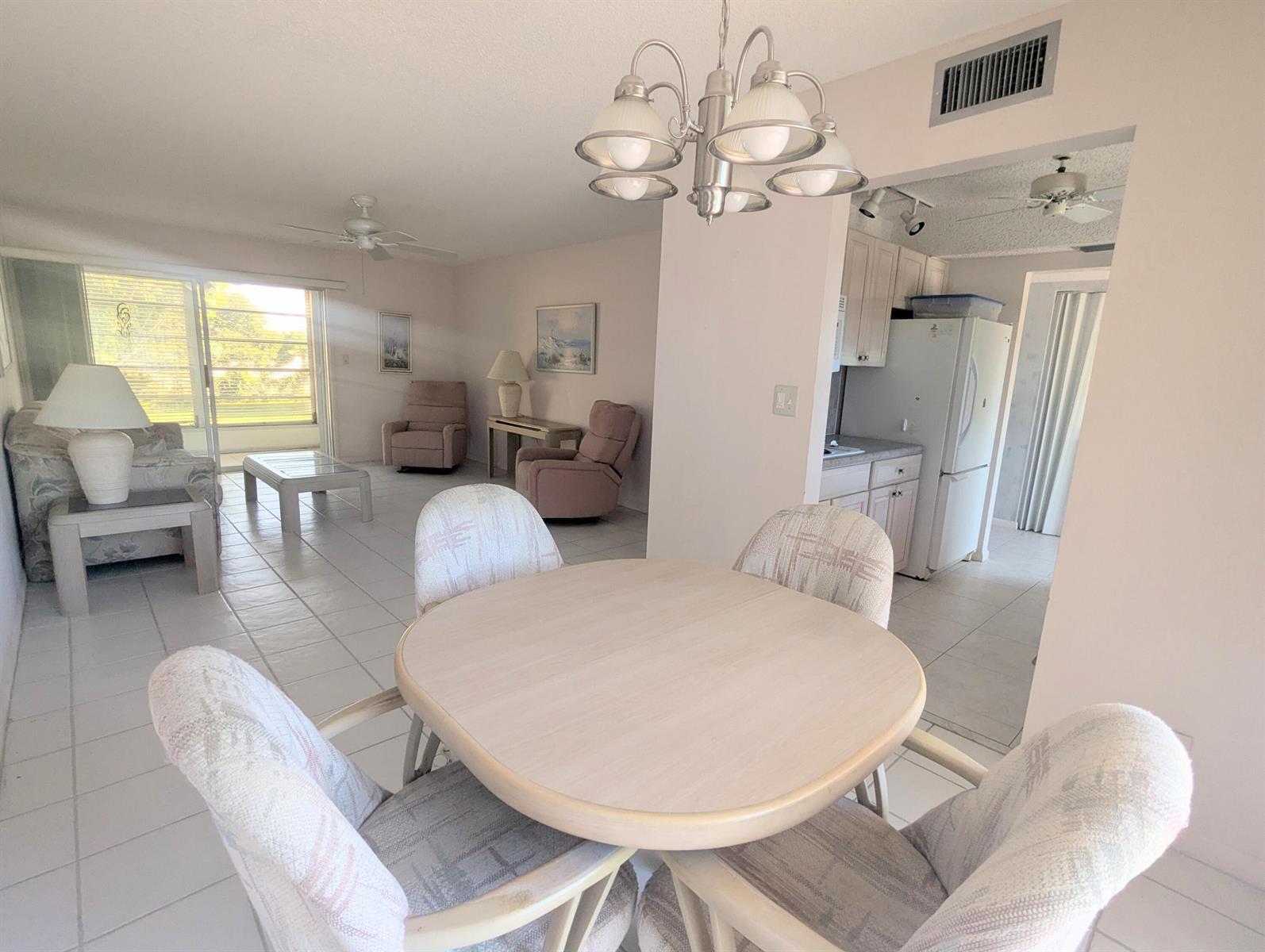 2 Golfs Edge # D, West Palm Beach FL 33417