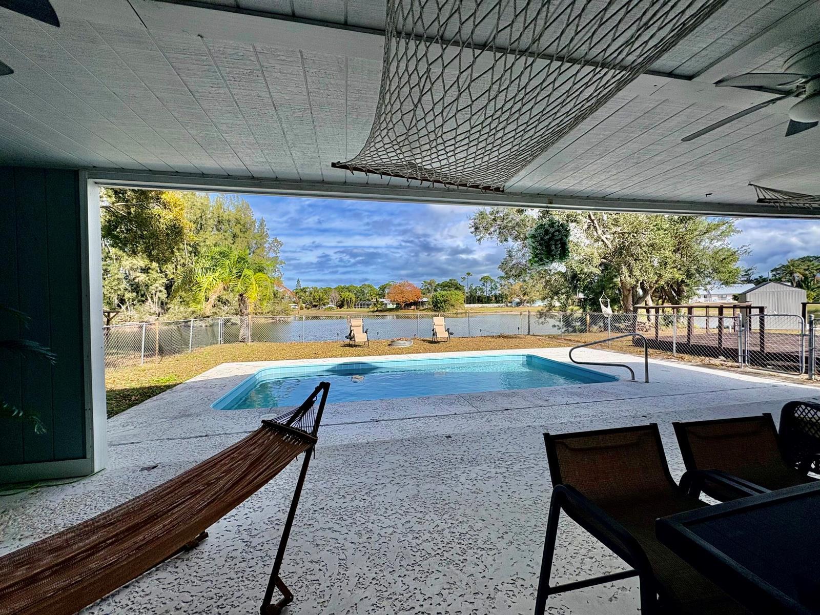 5812 Killarney Avenue, Fort Pierce FL 34951 photo 4