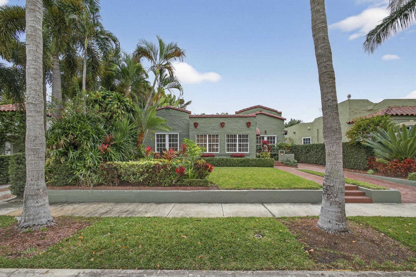616 Upland Road, West Palm Beach FL 33401 photo 2